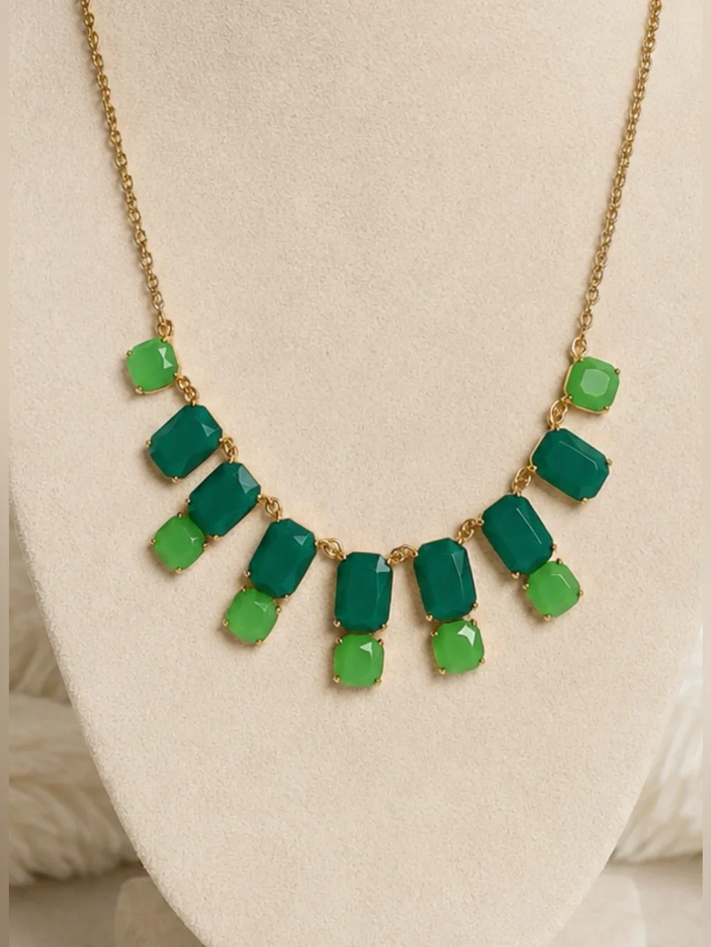 Kate Spade New York Green Statement Necklace Gold Tone Bib Necklace